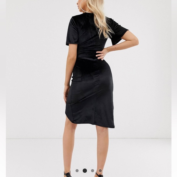 NWT // Club L London Plunge Neck Velvet Wrap Dress US 10 - Picture 3 of 6